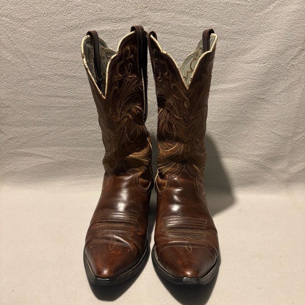 ARIAT Heritage 15728 Women’s Size 7.5B Brown Leather Pointed Toe Western Boots